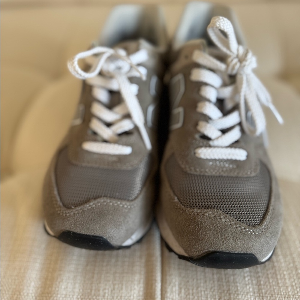 New Balance Gray and White Athletic Shoes - Picture 2 of 3